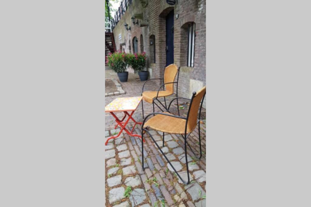 Ferienwohnung Werfkelder aan de Oudegracht Utrecht Exterior foto