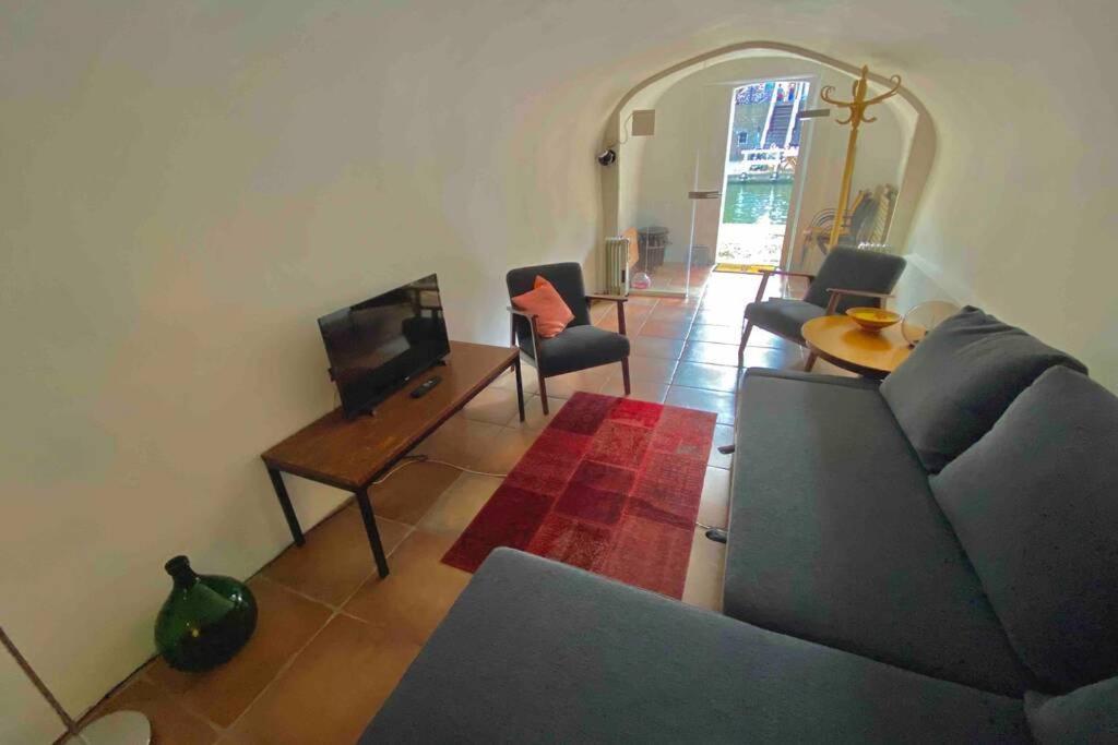 Ferienwohnung Werfkelder aan de Oudegracht Utrecht Exterior foto