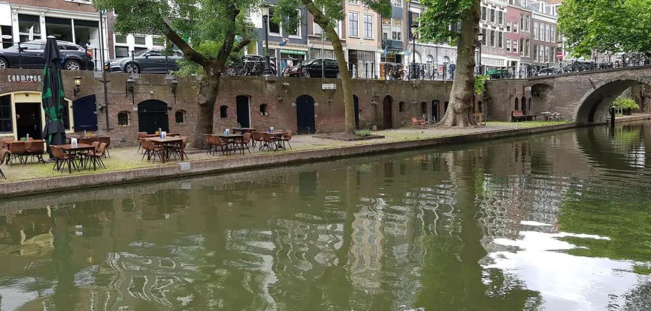 Ferienwohnung Werfkelder aan de Oudegracht Utrecht Exterior foto